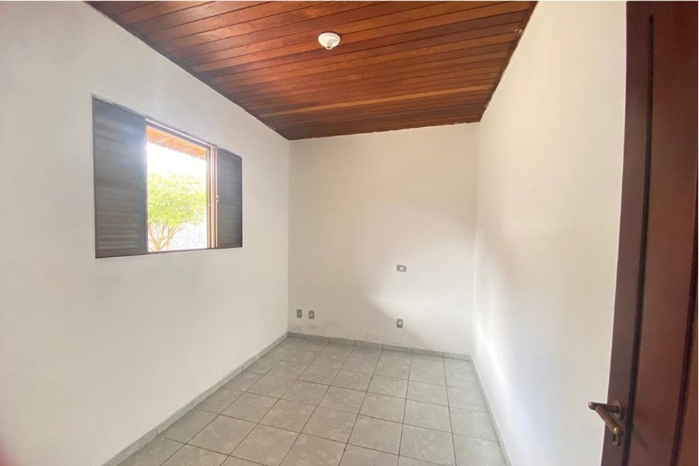 Casa à venda com 3 quartos, 154m² - Foto 11