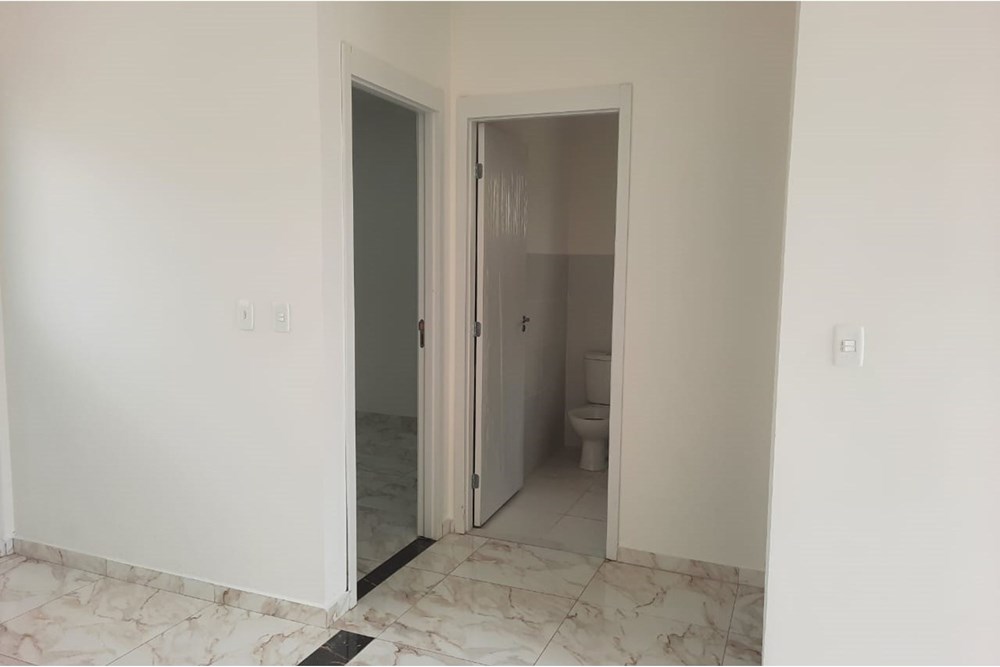 Casa à venda com 2 quartos, 45m² - Foto 5