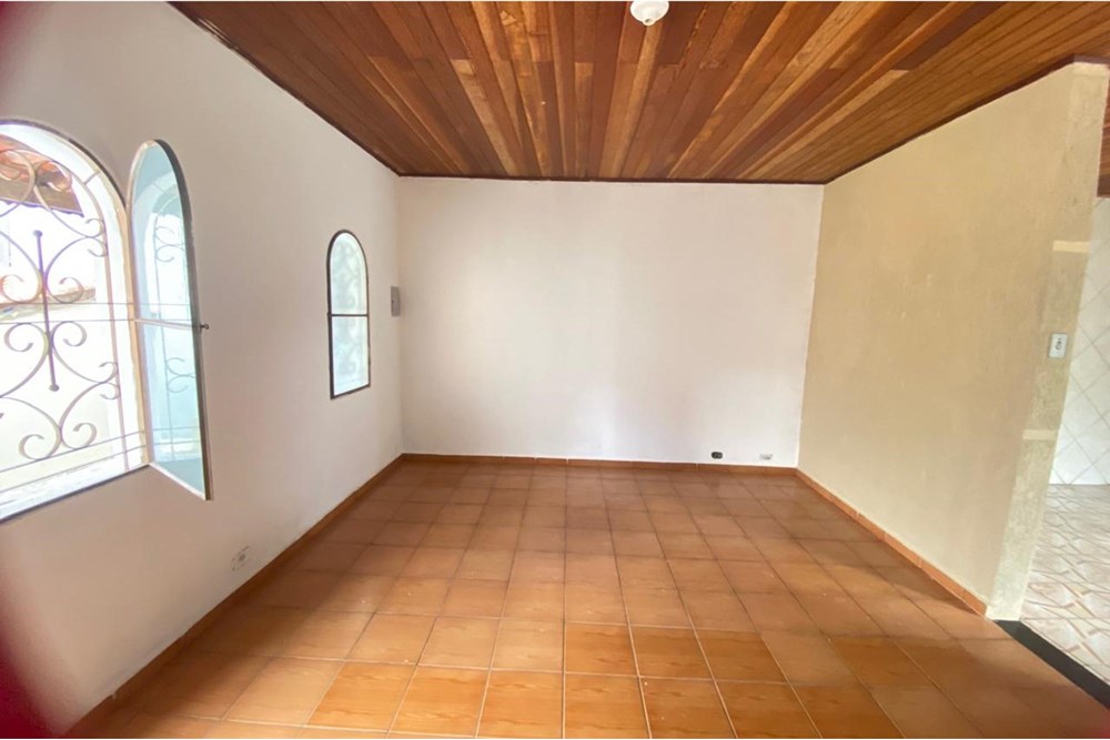 Casa à venda com 3 quartos, 154m² - Foto 3