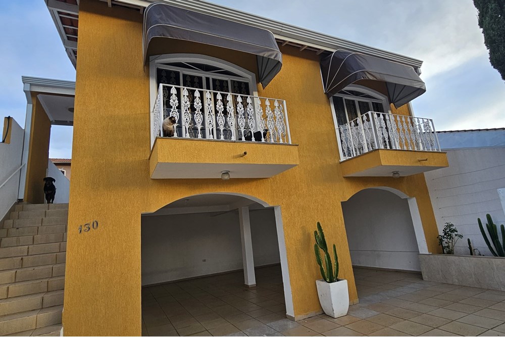 Casa à venda com 3 quartos, 224m² - Foto 3