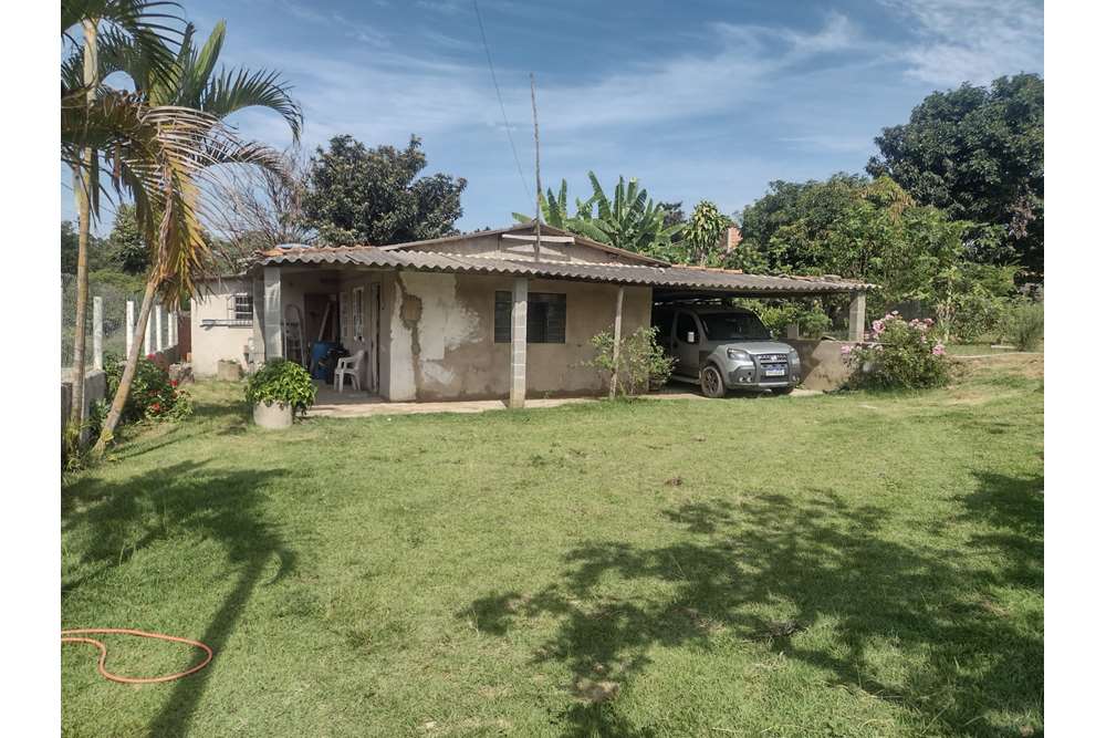 Fazenda à venda com 3 quartos, 70m² - Foto 2