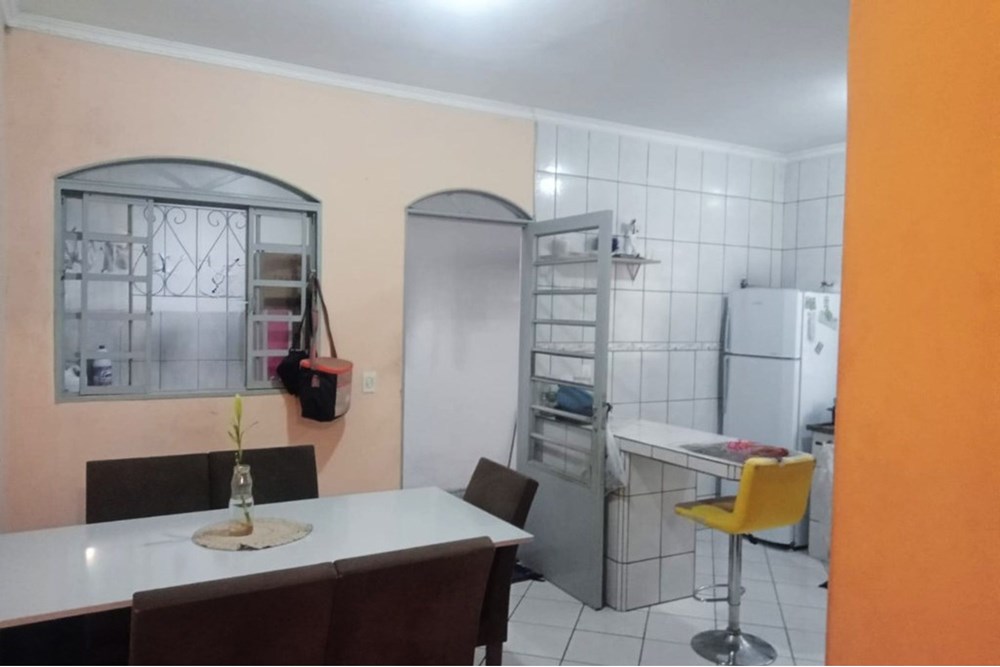 Casa à venda com 2 quartos, 125m² - Foto 8