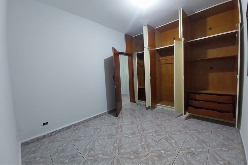 Casa à venda com 3 quartos, 171m² - Foto 9