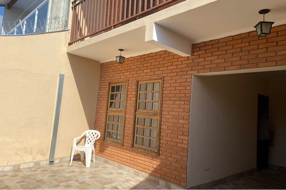 Casa à venda com 2 quartos, 123m² - Foto 3