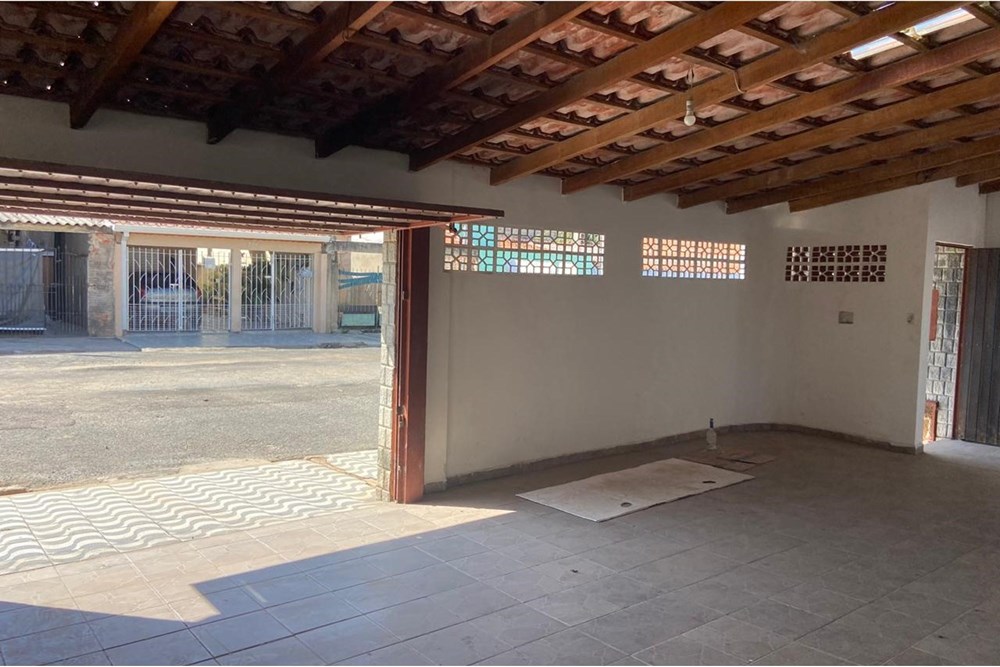 Casa à venda com 2 quartos, 204m² - Foto 5