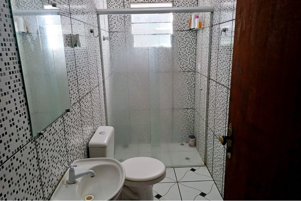 Casa à venda com 2 quartos, 170m² - Foto 12