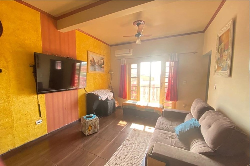 Casa à venda com 2 quartos, 98m² - Foto 4