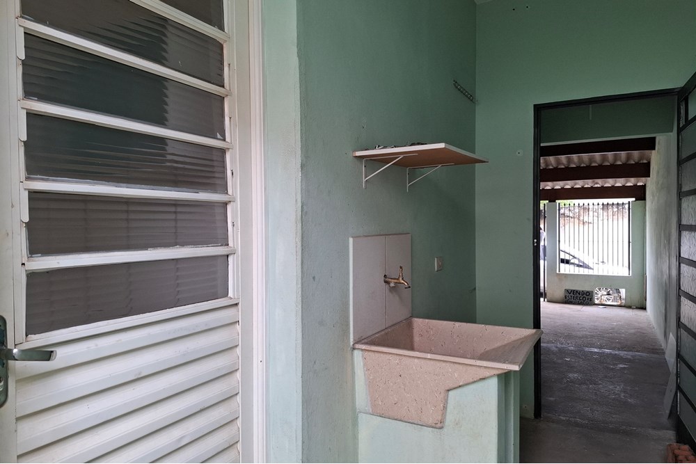 Casa à venda com 2 quartos, 68m² - Foto 5