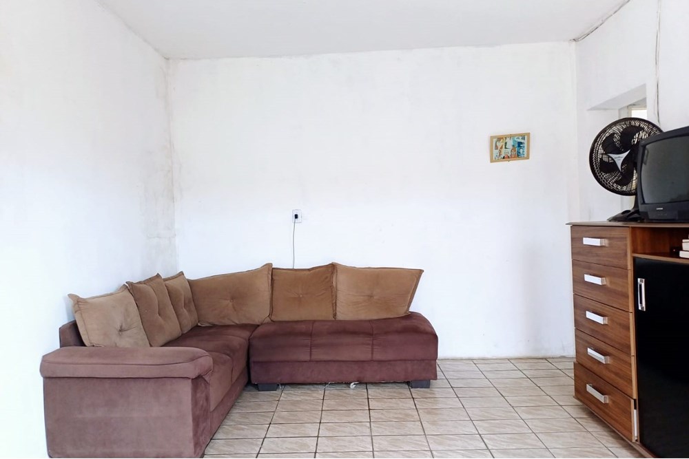 Casa à venda com 3 quartos, 307m² - Foto 4