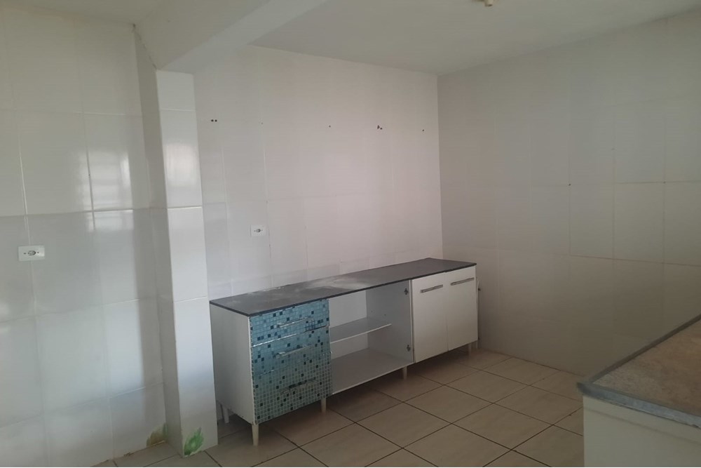 Casa para alugar com 1 quarto, 250m² - Foto 7