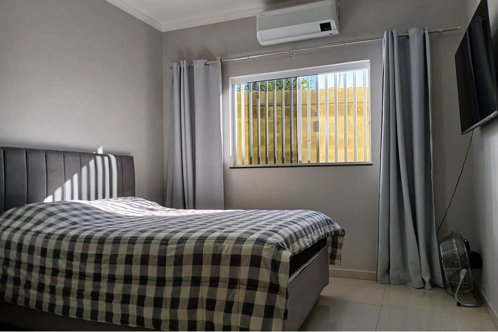 Chácara à venda com 4 quartos, 250m² - Foto 28