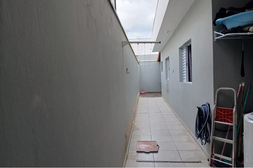 Casa à venda com 2 quartos, 66m² - Foto 16