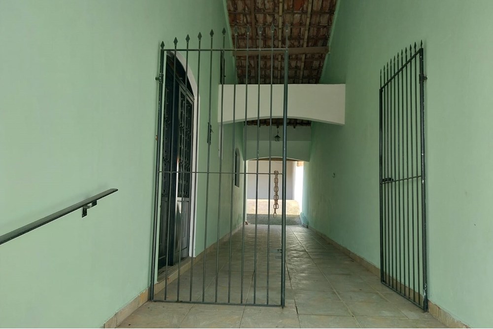 Casa à venda com 3 quartos, 171m² - Foto 4