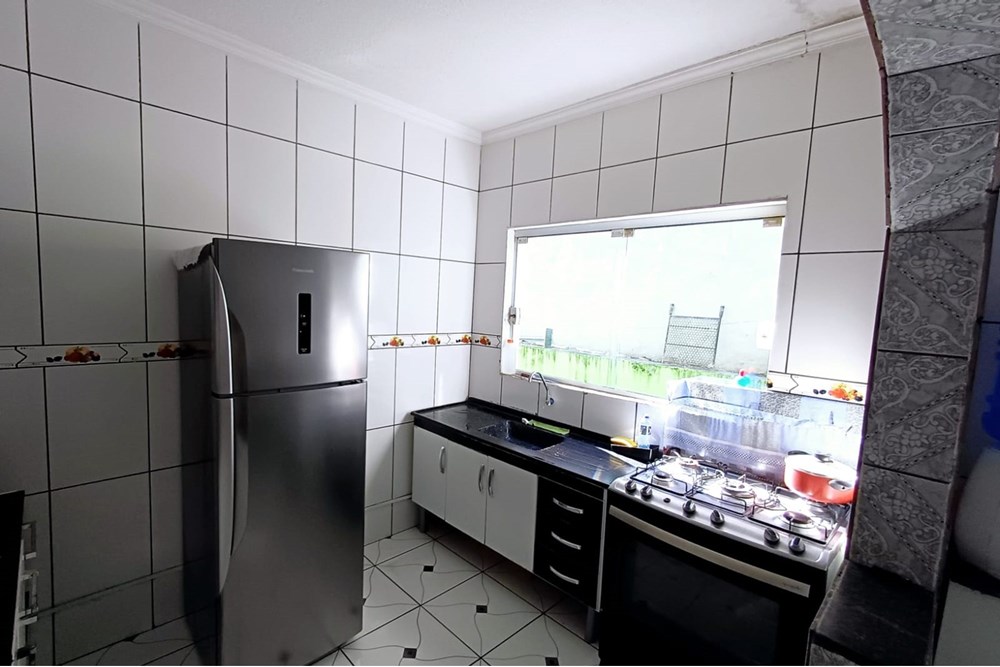 Casa à venda com 2 quartos, 170m² - Foto 4