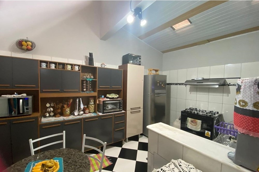Casa à venda com 2 quartos, 98m² - Foto 16