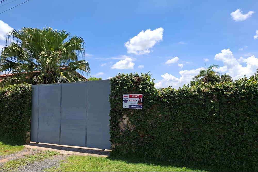 Fazenda à venda com 4 quartos, 70m² - Foto 1