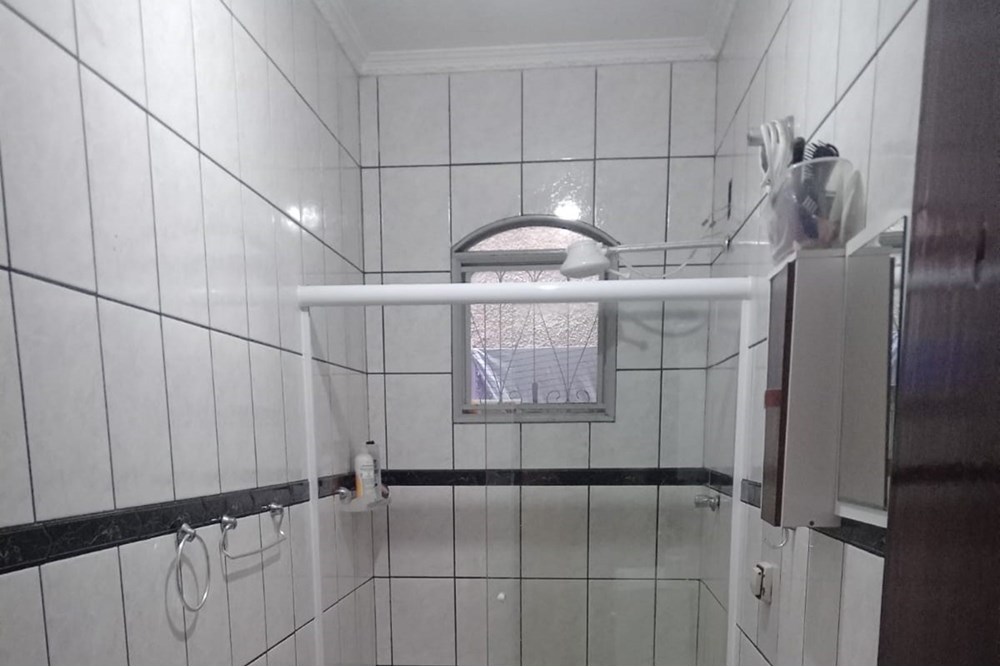 Casa à venda com 2 quartos, 125m² - Foto 3