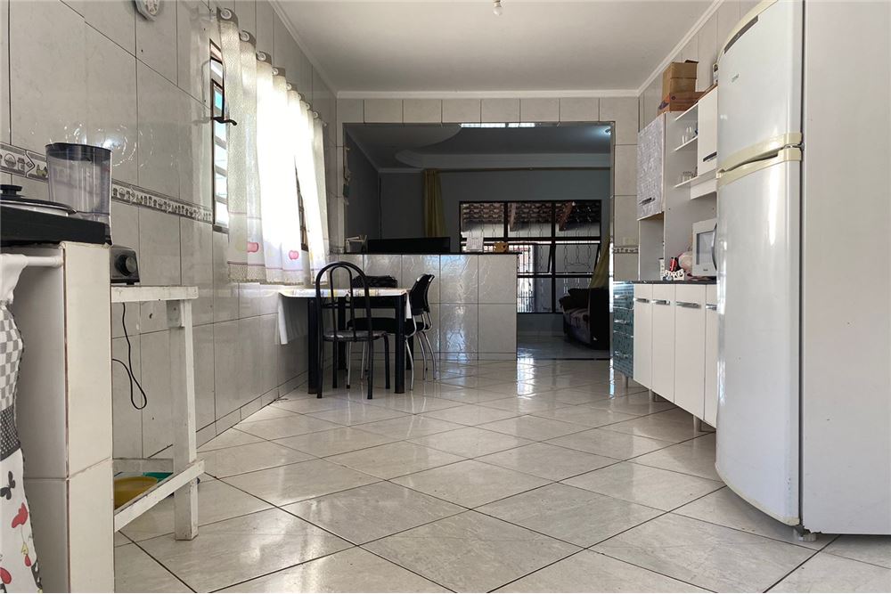 Casa à venda com 4 quartos, 130m² - Foto 6