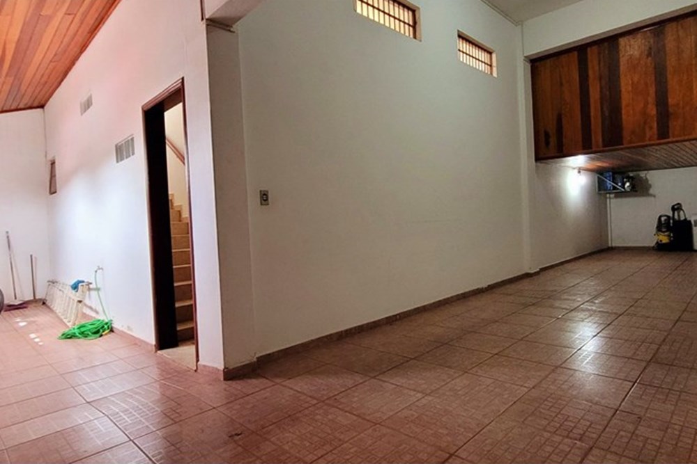 Sobrado à venda com 3 quartos, 463m² - Foto 4