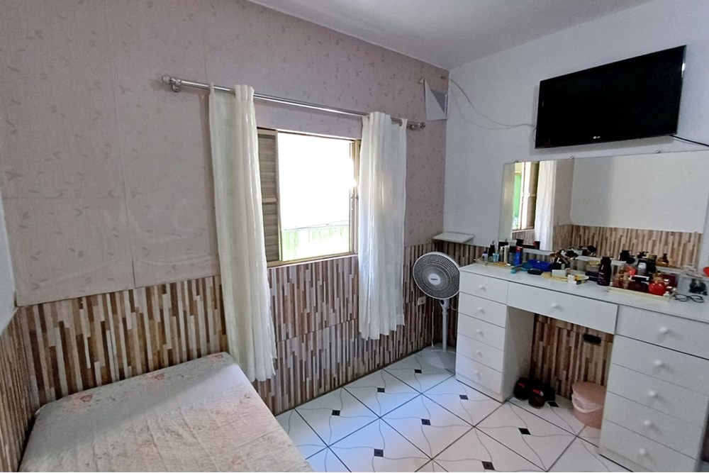 Casa à venda com 2 quartos, 170m² - Foto 14