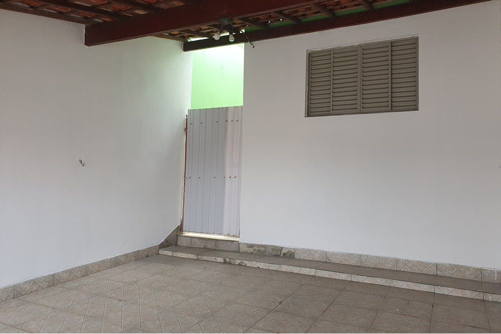 Casa à venda com 2 quartos, 130m² - Foto 3