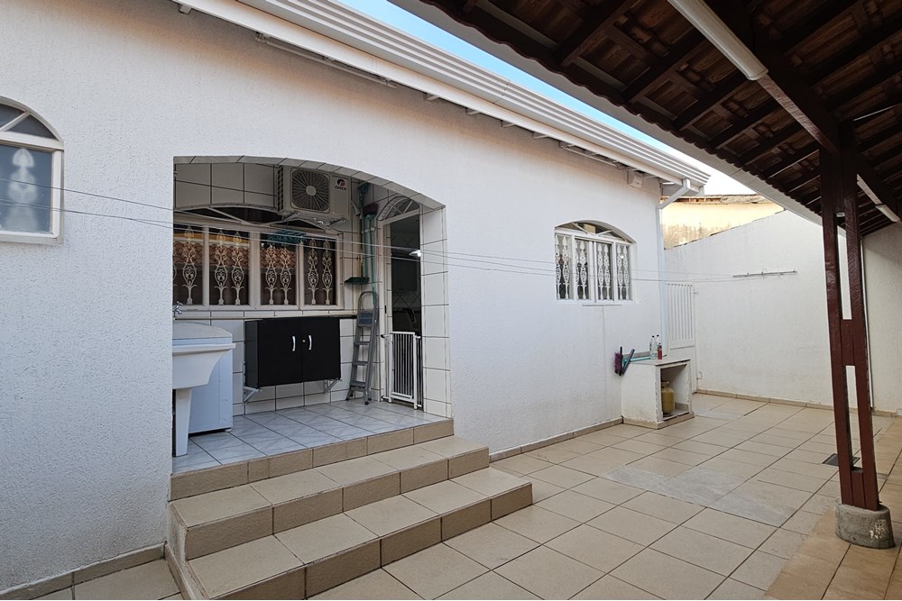 Casa à venda com 3 quartos, 224m² - Foto 19
