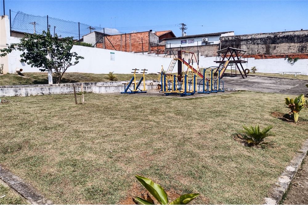 Apartamento à venda com 2 quartos, 44m² - Foto 10