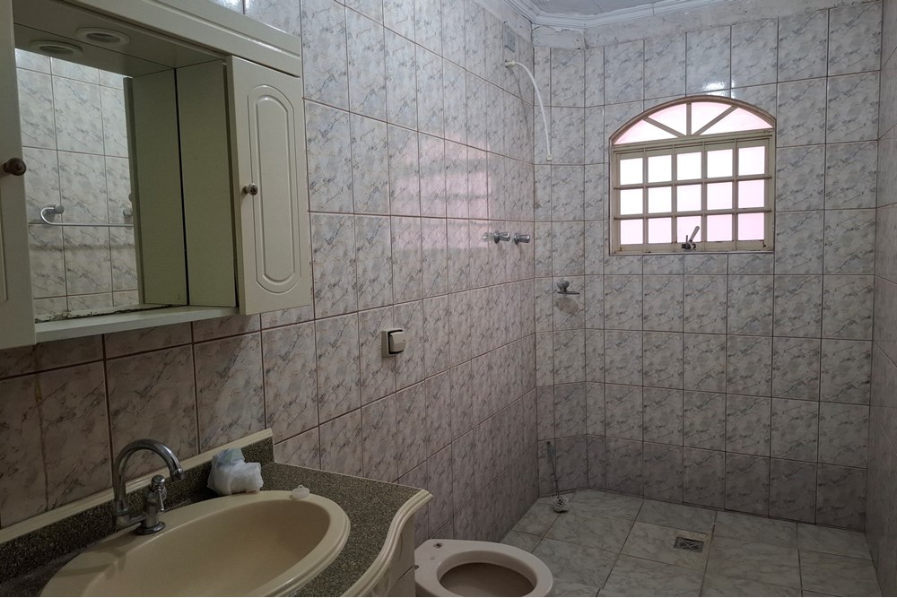 Casa à venda com 4 quartos, 173m² - Foto 11