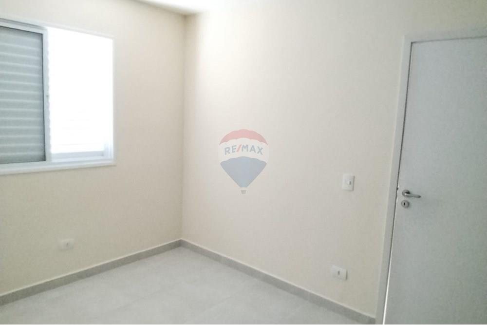 Casa para alugar com 3 quartos, 66m² - Foto 9