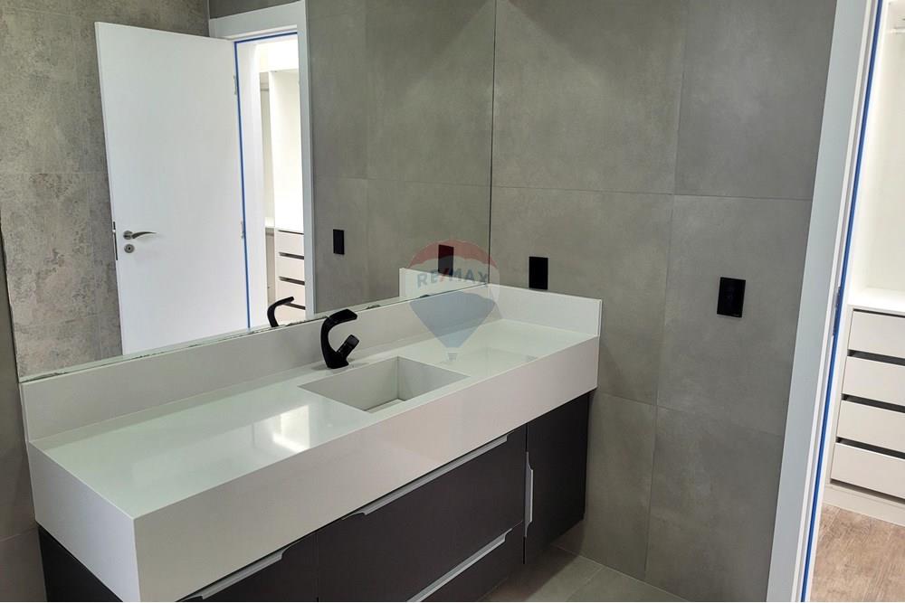 Casa de Condomínio para alugar com 4 quartos, 265m² - Foto 27