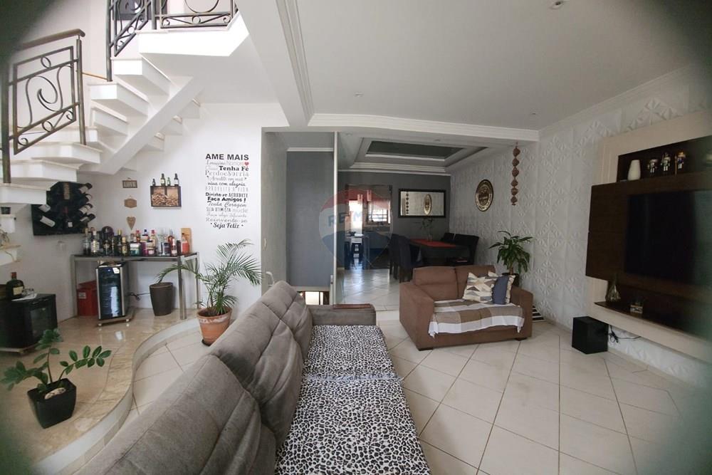 Casa - Venda - Arujá , São Paulo - WhatsApp Image 2026-01-09 at 11.20.38 (1).jpeg - 631491032-4