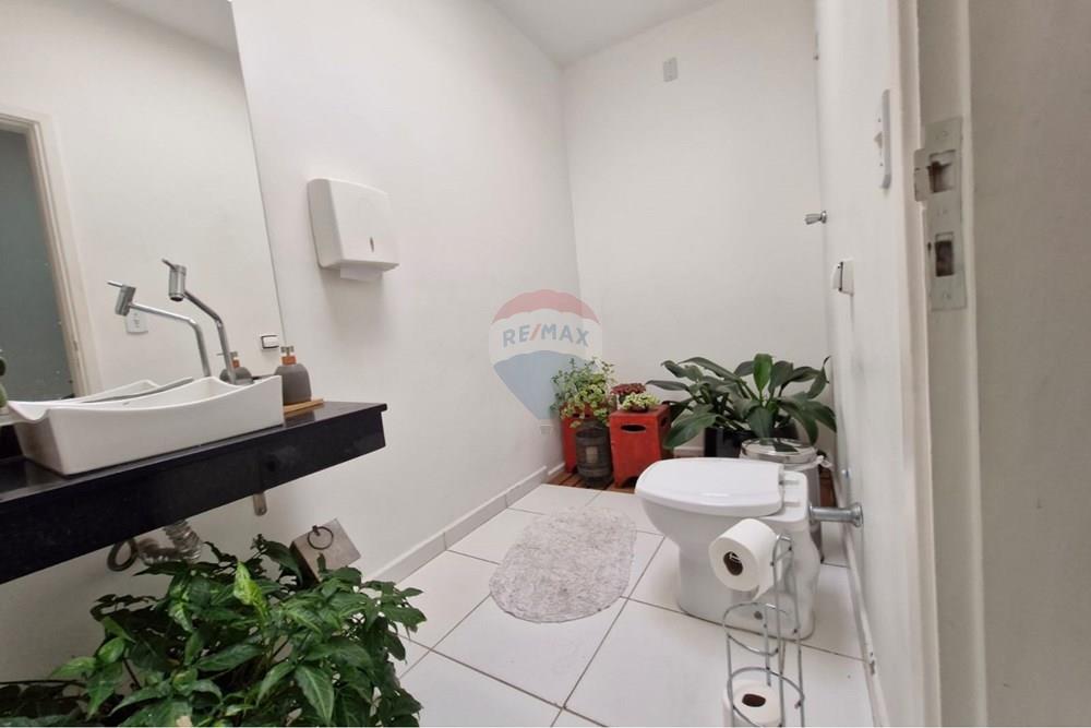 Cj. Comercial/ Sala - Alugar - Botucatu , São Paulo - WhatsApp Image 2025-09-10 at 09.08.03 (2).jpeg - 630111100-52