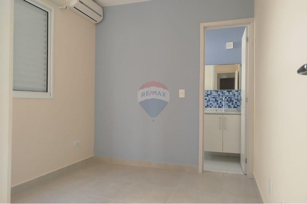 Casa para alugar com 3 quartos, 66m² - Foto 12