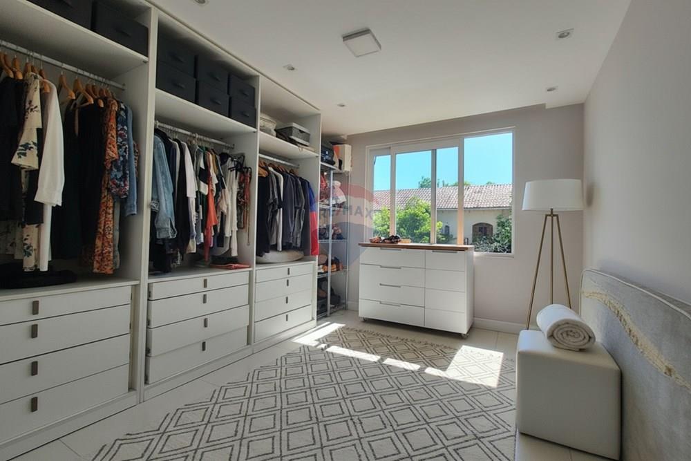 Casa - Venda - Niterói , Rio de Janeiro - closet master stagify.jpg - 631621013-2