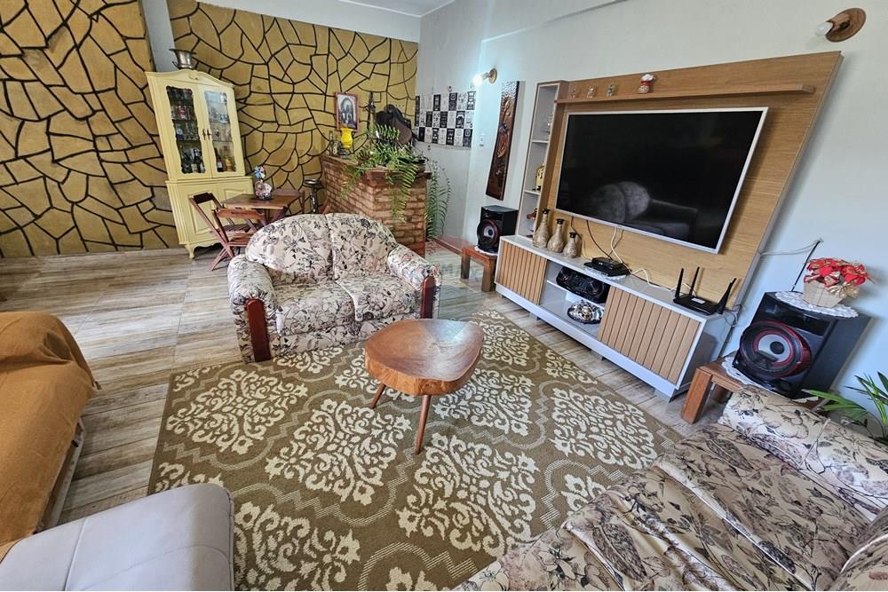 Casa - Venda - Nova Friburgo , Rio de Janeiro - WhatsApp Image 2025-07-30 at 14.04.53 (4).jpeg - 631671008-3