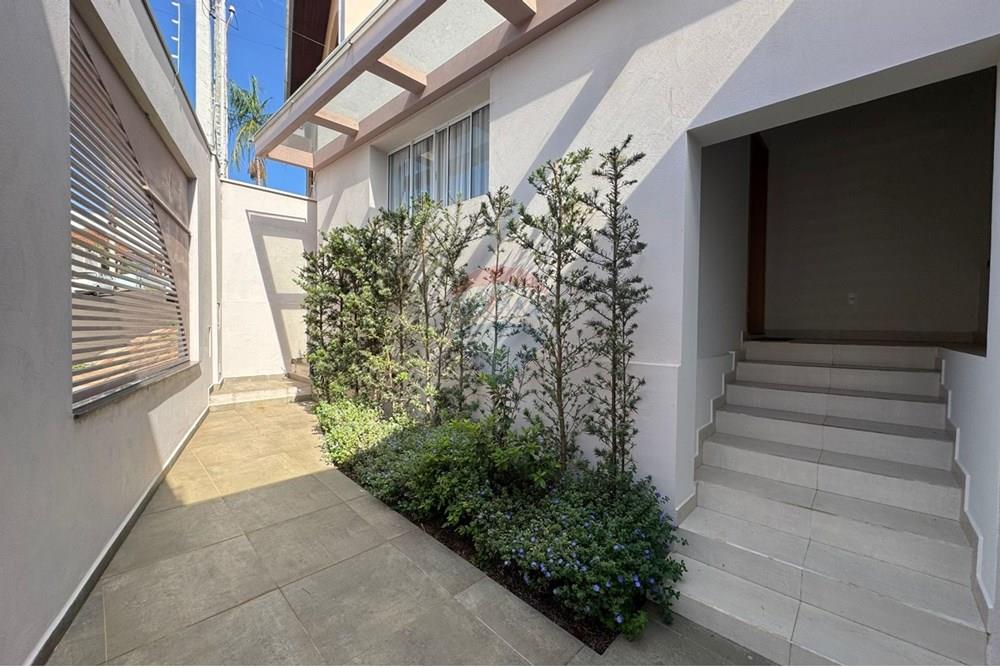 Casa - Venda - Botucatu , São Paulo - 43b42185-fa82-4613-8d03-2f84cff26d01.jpg - 630481080-18