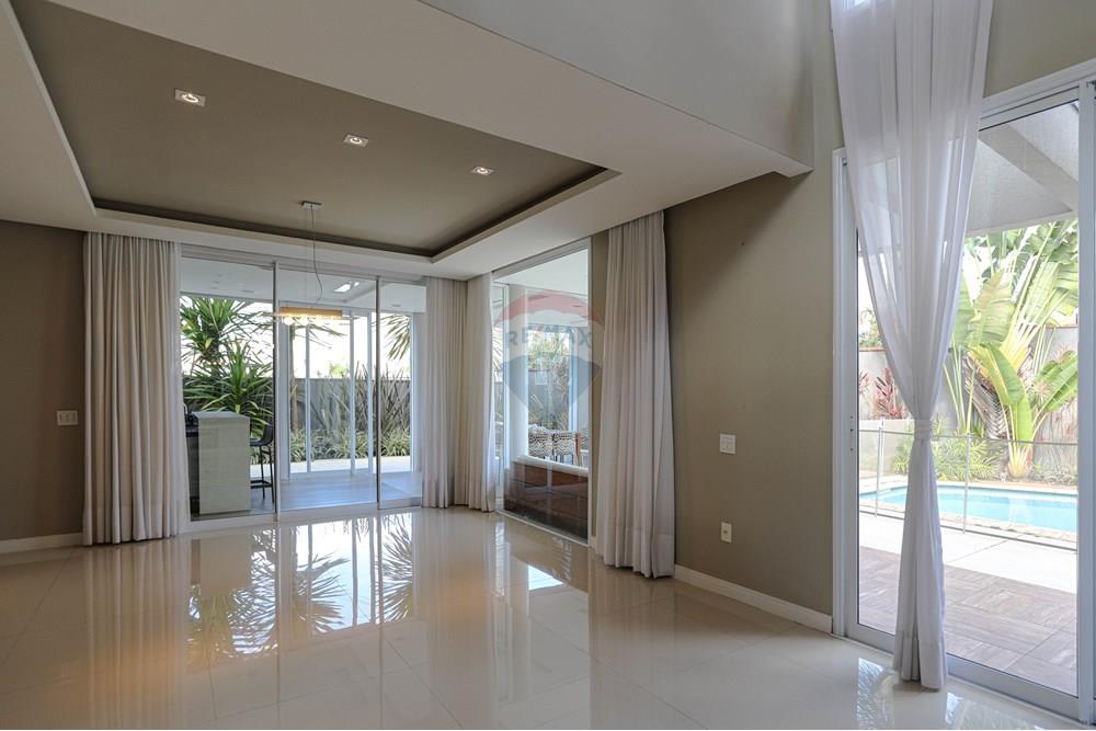 Casa de Condomínio - Venda - Mogi das Cruzes , São Paulo - Estr. do Beija Flor, 415-5379.jpg - 630281008-94