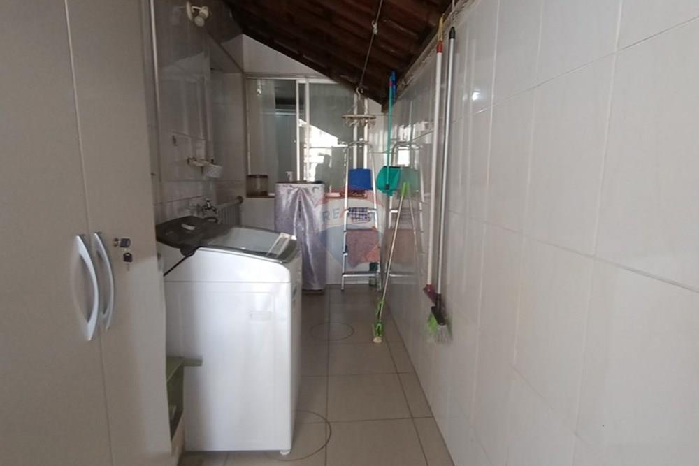 Woningbouw - Herenhuis - São Gonçalo , Rio de Janeiro - BR - IMG_20250111_112611526.jpg - 631621005-12