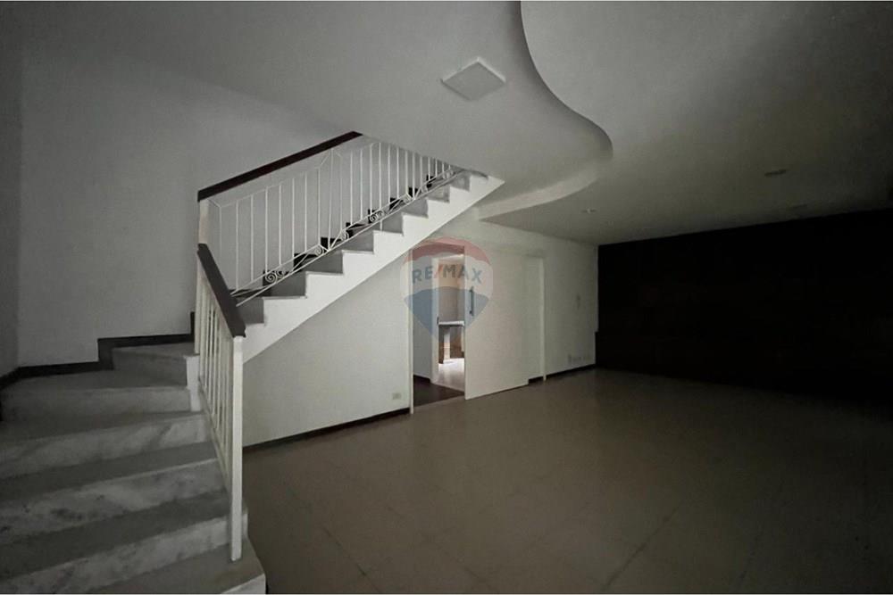 Casa Comercial - Alugar - São José dos Campos , São Paulo - Casa Iran 07.jpeg - 631471006-111