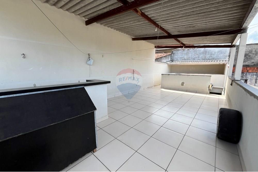 Casa à venda com 2 quartos, 150m² - Foto 22