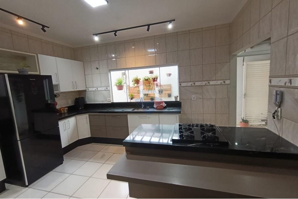 Casa - Alugar - Lins , São Paulo - WhatsApp Image 2025-12-18 at 16.29.24 (5).jpeg - 631011013-1269