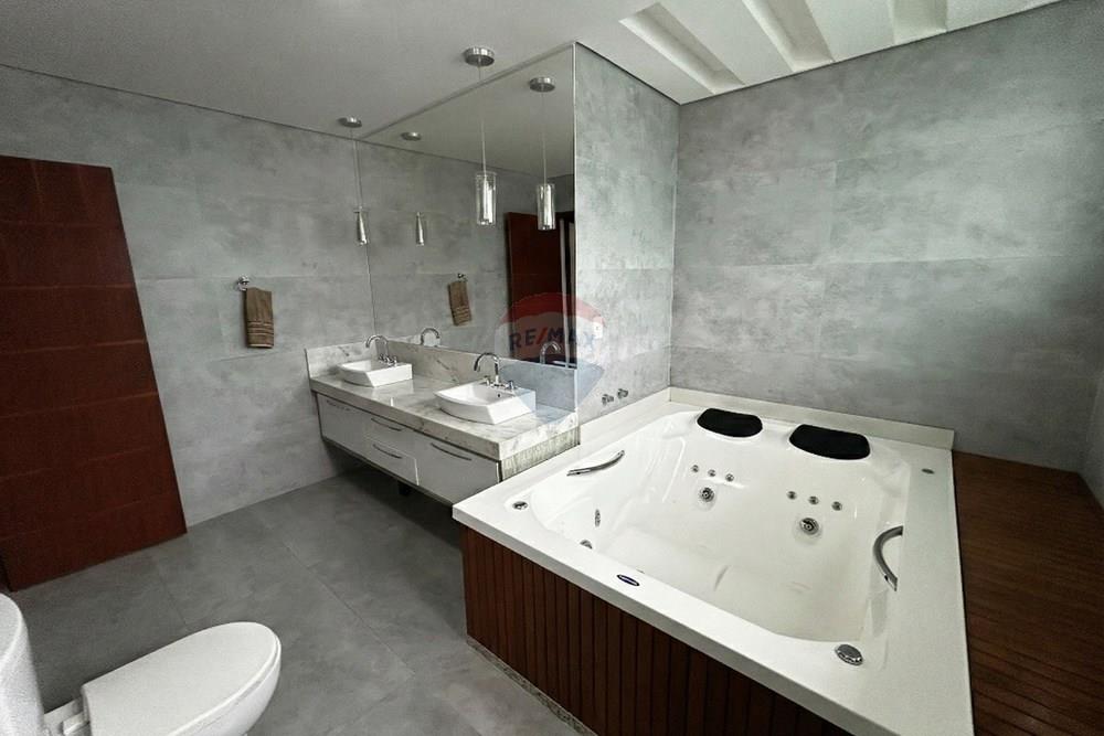 Casa - Venda - Nova Friburgo , Rio de Janeiro - banheiro do casal.jpeg - 630551023-488