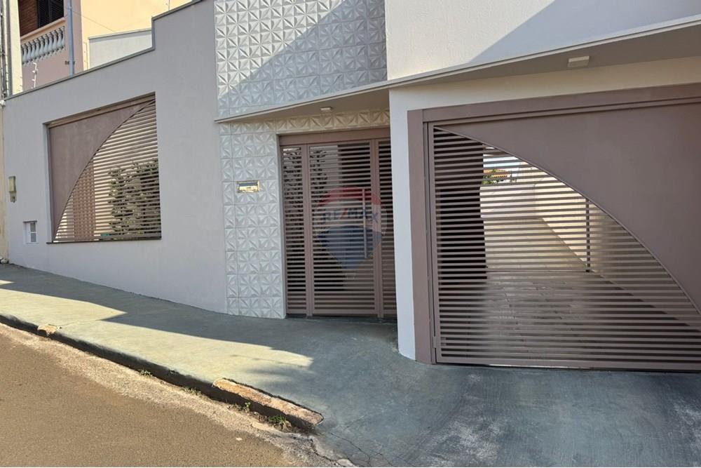 Casa - Venda - Botucatu , São Paulo - 39fc5cc4-a432-4316-a1cd-8c8803b372a8.jpg - 630481080-18