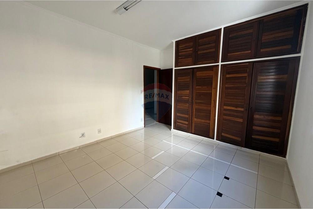 Casa Comercial - Alugar - Sorocaba , São Paulo - WhatsApp Image 2026-01-26 at 14.00.12 (3).jpeg - 630601327-4