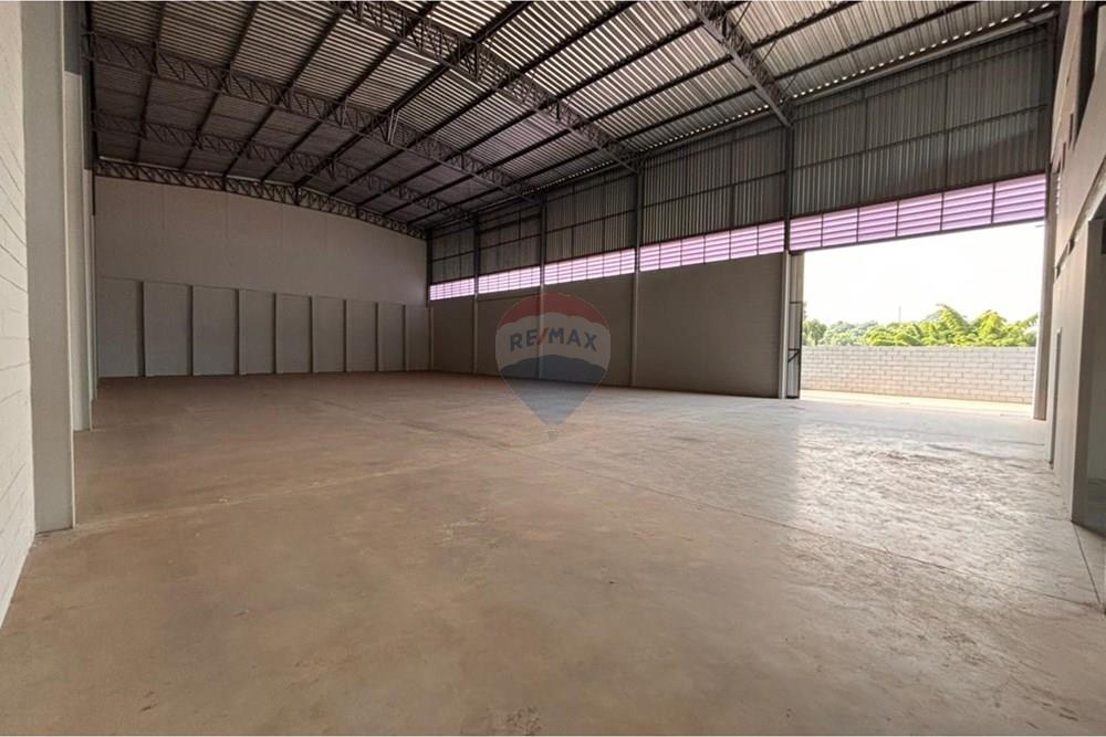 Galpão - Venda - Sorocaba , São Paulo - WhatsApp Image 2026-03-18 at 10.51.14 (3).jpeg - Pátio interno - 631641030-6