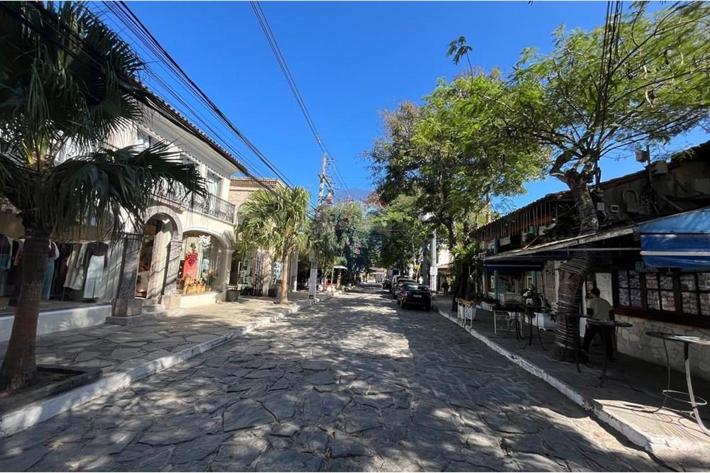 Ponto Comercial/ Loja - Alugar - Armação dos Búzios , Rio de Janeiro - e2862276-dfb5-4770-8287-e49991d797f3.jpeg - 630391006-77