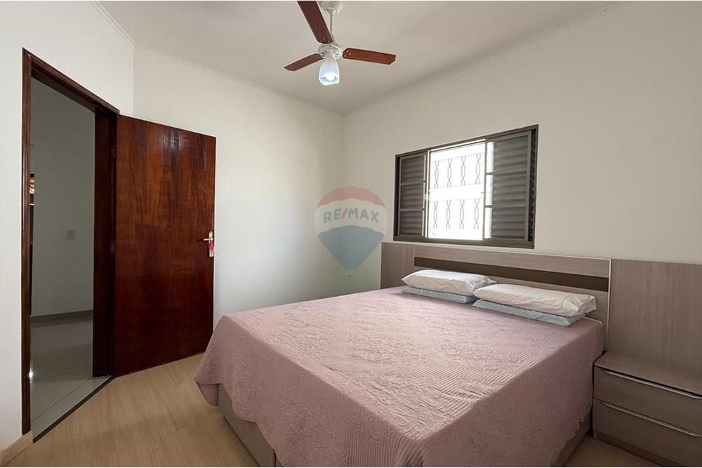 Casa - Venda - Botucatu , São Paulo - 7113cc6a-2ef6-494e-9f69-69f7542f03a1.jpeg - Quarto - 630481126-15