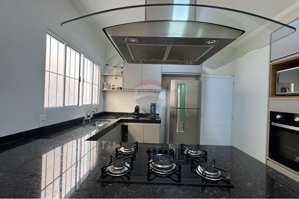 Casa - Venda - Botucatu , São Paulo - decc882d-792a-47d1-80bc-35c3b2b9fa8b.jpg - 630481080-18