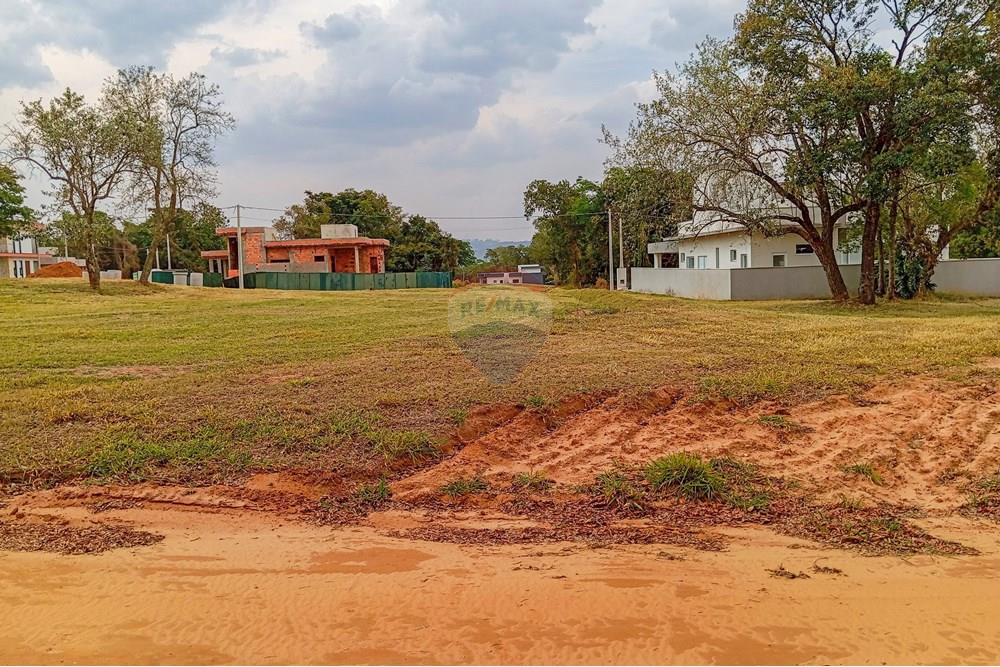 Terreno - Venda - Pardinho , São Paulo - 12-IMG_20250921_145835.jpg - Fachada - 630481103-127