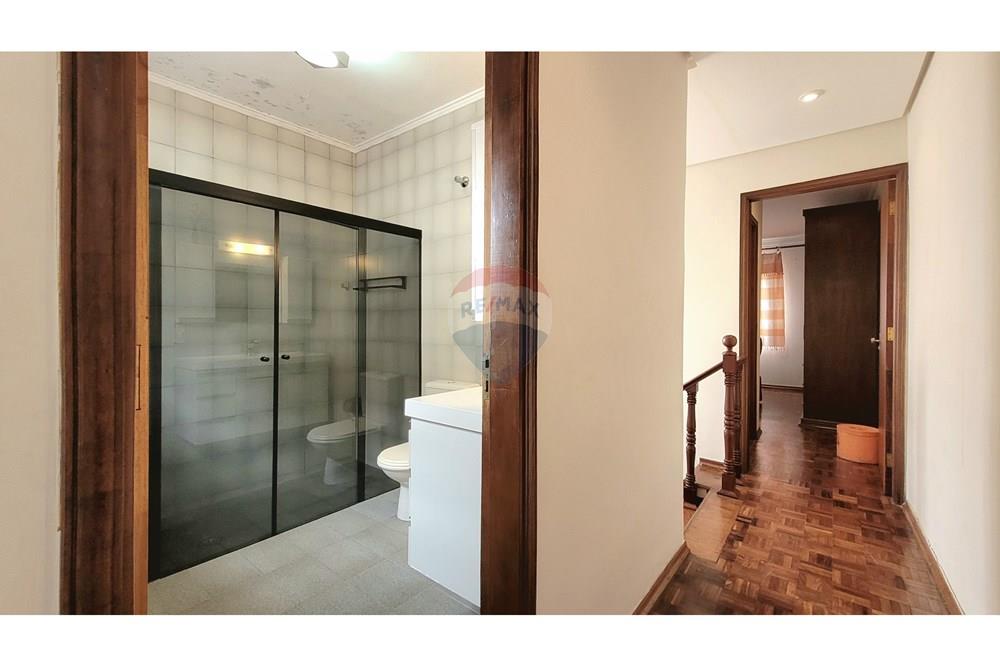 Sobrado - Venda - Santo André , São Paulo - 20251119_112155.jpg - Banheiro - 631341035-4